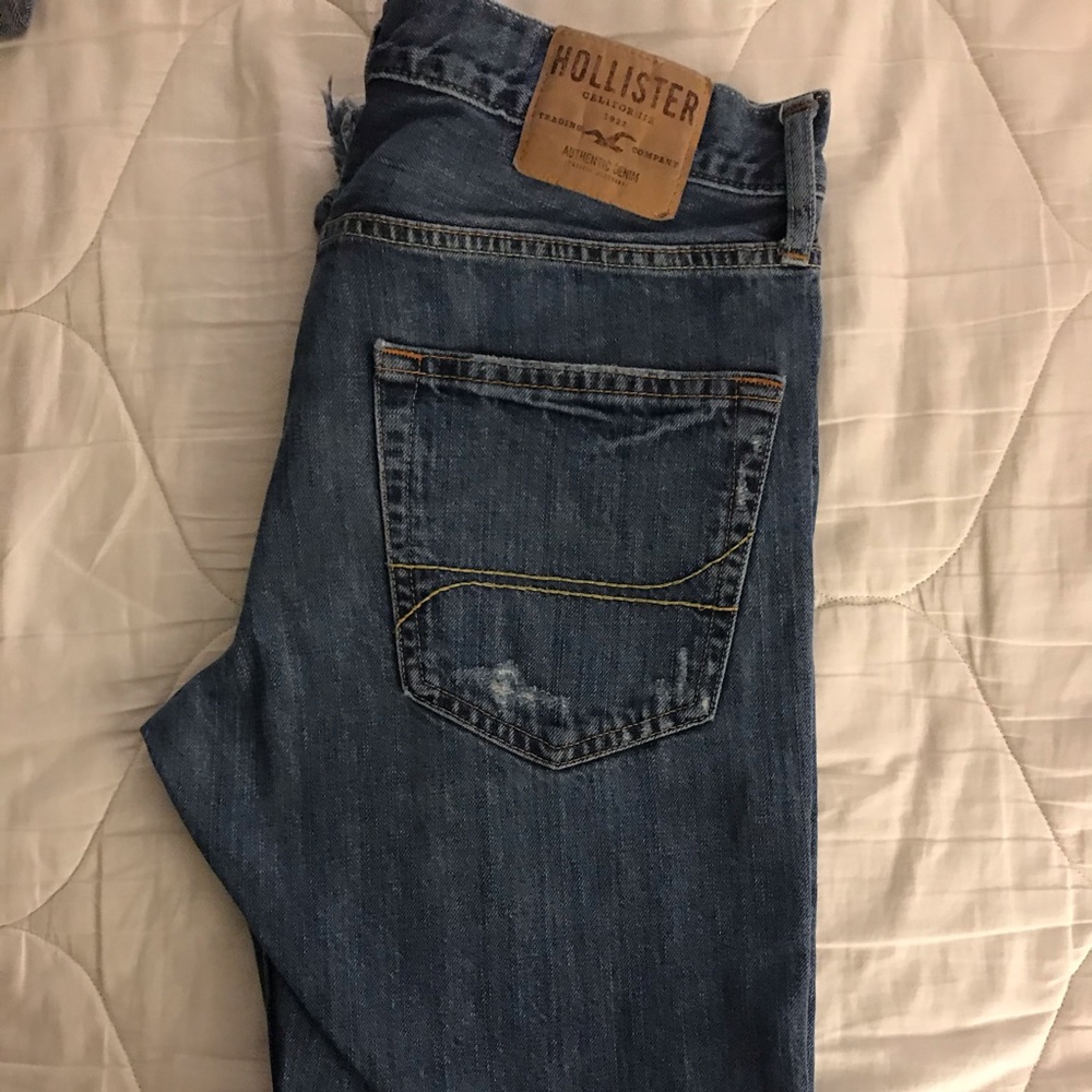 Hollister distressed jeans